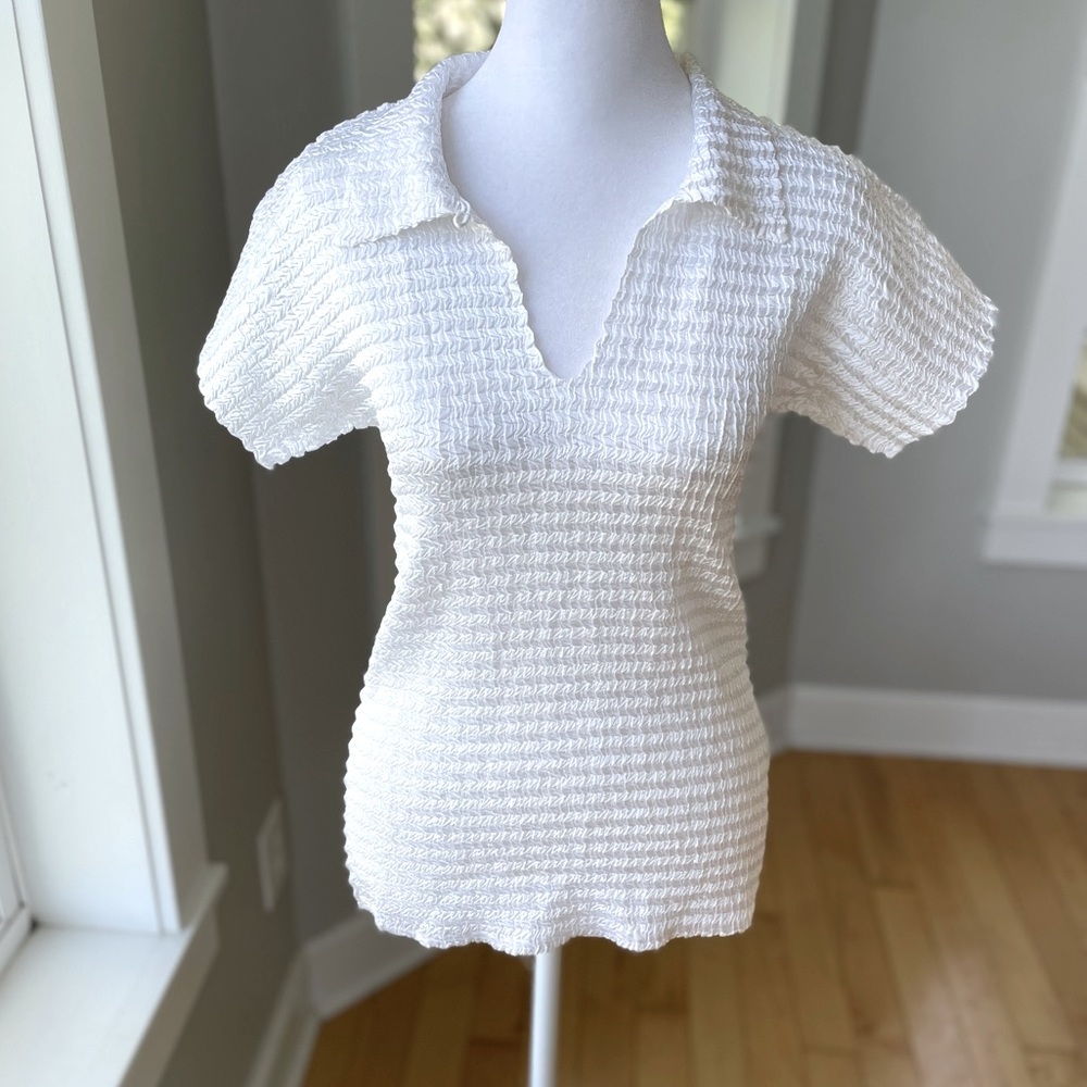 Vintage 90s Y2K White Crinkle Fabric Short Sleeve Polo Collared Top Size Small